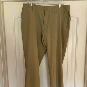 Under Armour Flat Front | Khaki | 38x30